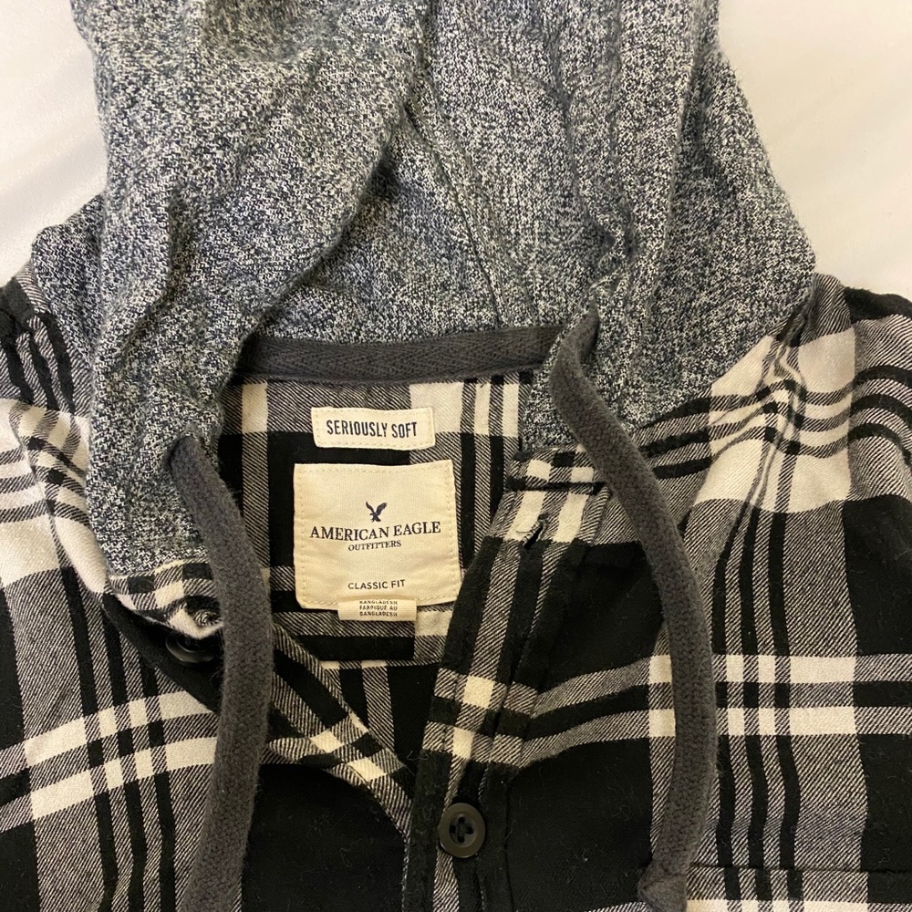 $13/OBO, American eagle hoodie flannel